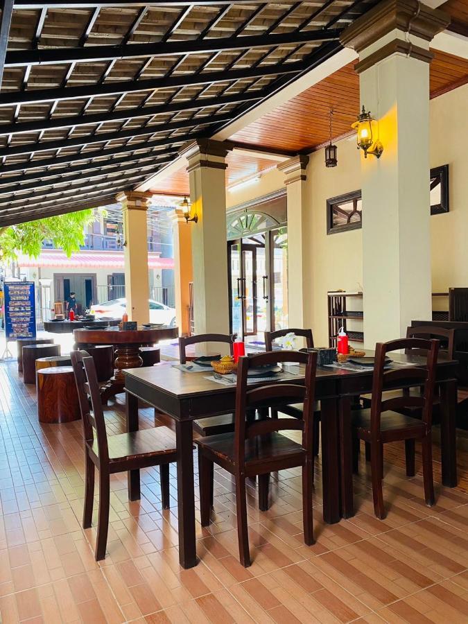 Luang Prabang Maison Vongprachan & Travel Exterior photo