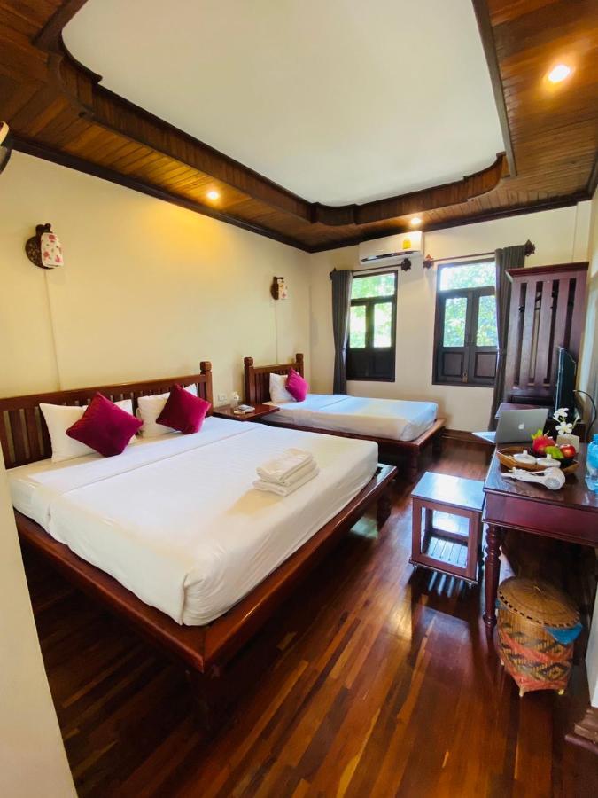 Luang Prabang Maison Vongprachan & Travel Exterior photo
