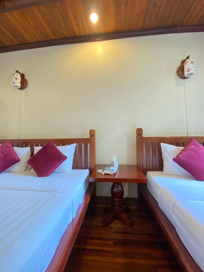 Luang Prabang Maison Vongprachan & Travel Exterior photo