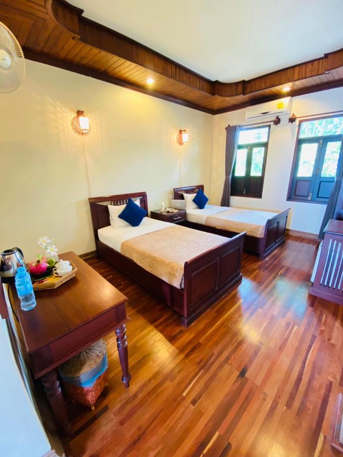 Luang Prabang Maison Vongprachan & Travel Exterior photo